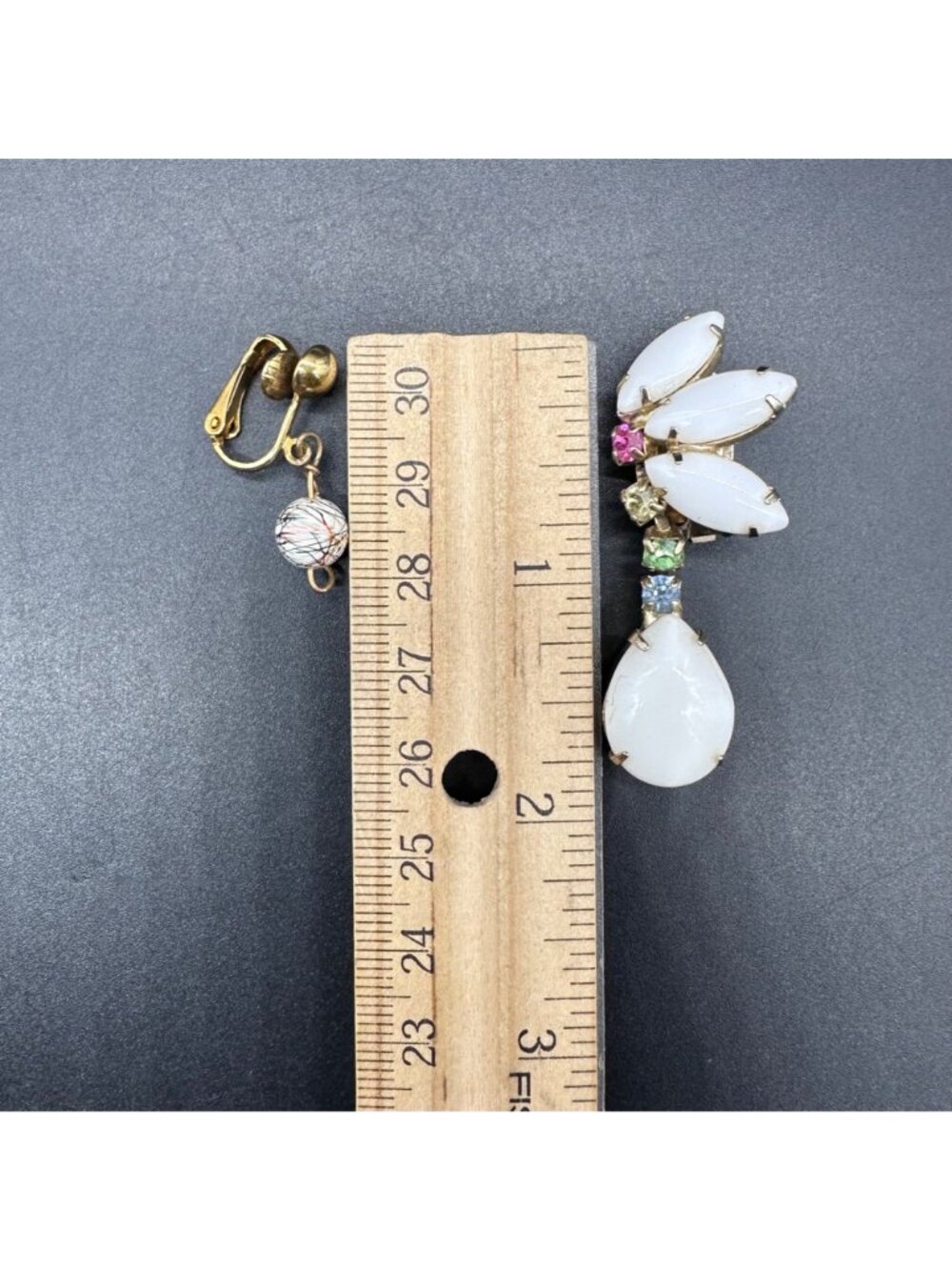 Vintage Clip On Earrings Lot Dangle Drop Mid Century Beads Rhinestones 3 Pairs - Picture 10 of 10